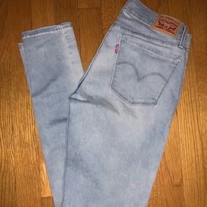 Levi Jeans 710